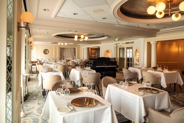 Marella Cruises Marella Explorer 2 The Dining Club ©Tom Parker 6.jpg